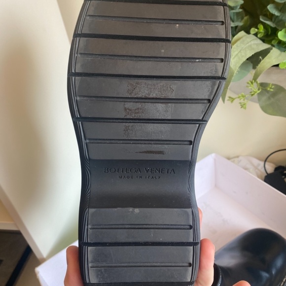 SOLD Bottega Veneta Bounce Black Leather Chelsea Boot - Picture 11 of 14